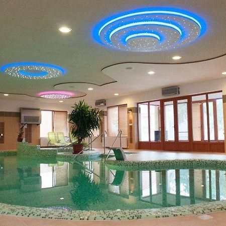 Bornemisza Kuria Apartment Tiszabecs Ngoại thất bức ảnh