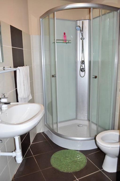 Bornemisza Kuria Apartment Tiszabecs Ngoại thất bức ảnh