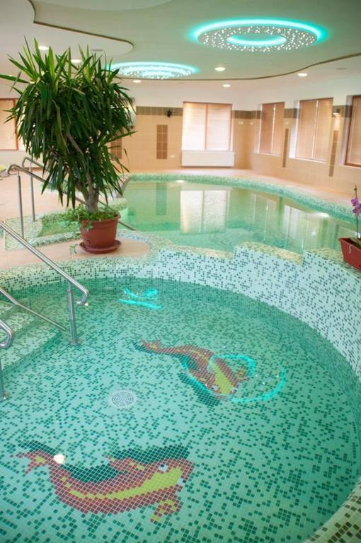 Bornemisza Kuria Apartment Tiszabecs Ngoại thất bức ảnh