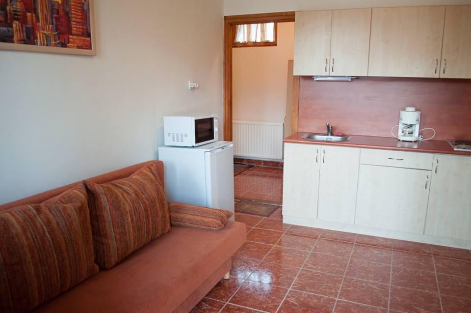 Bornemisza Kuria Apartment Tiszabecs Ngoại thất bức ảnh