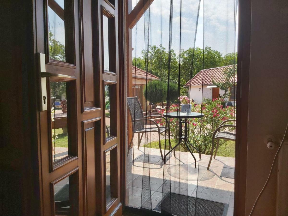 Bornemisza Kuria Apartment Tiszabecs Ngoại thất bức ảnh